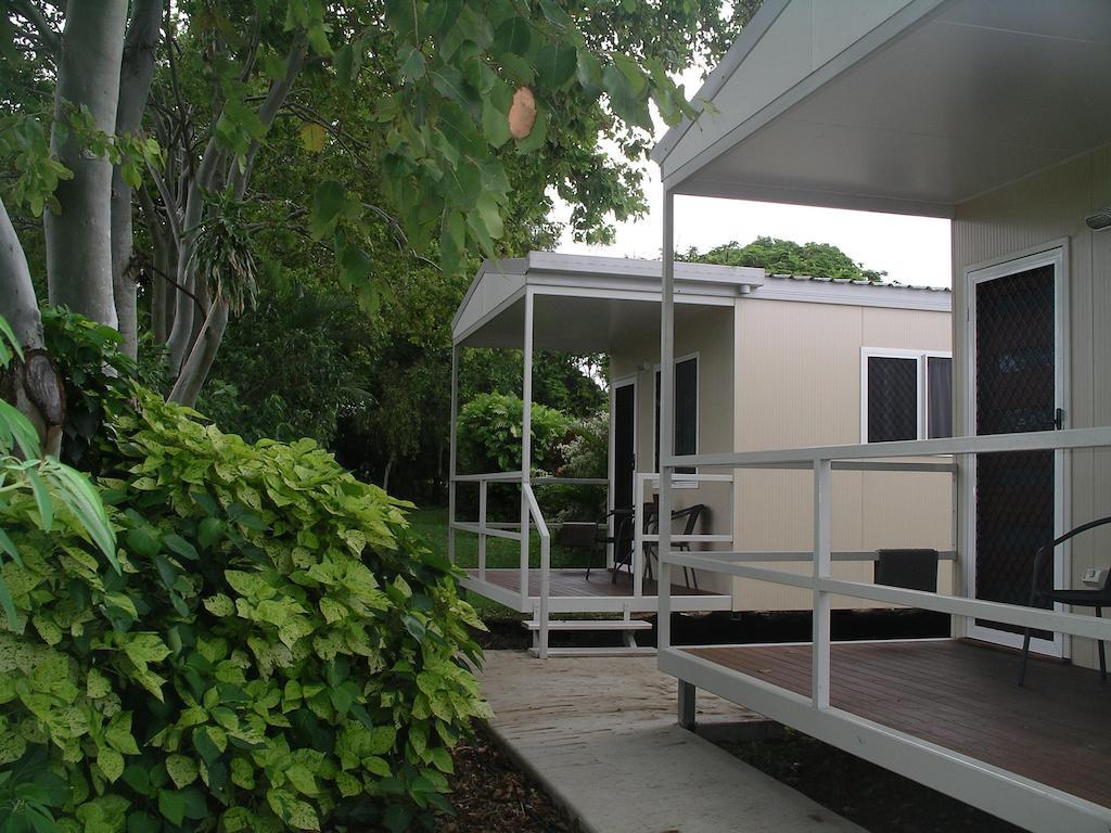 Charters Towers Tourist Park Hotel Room photo